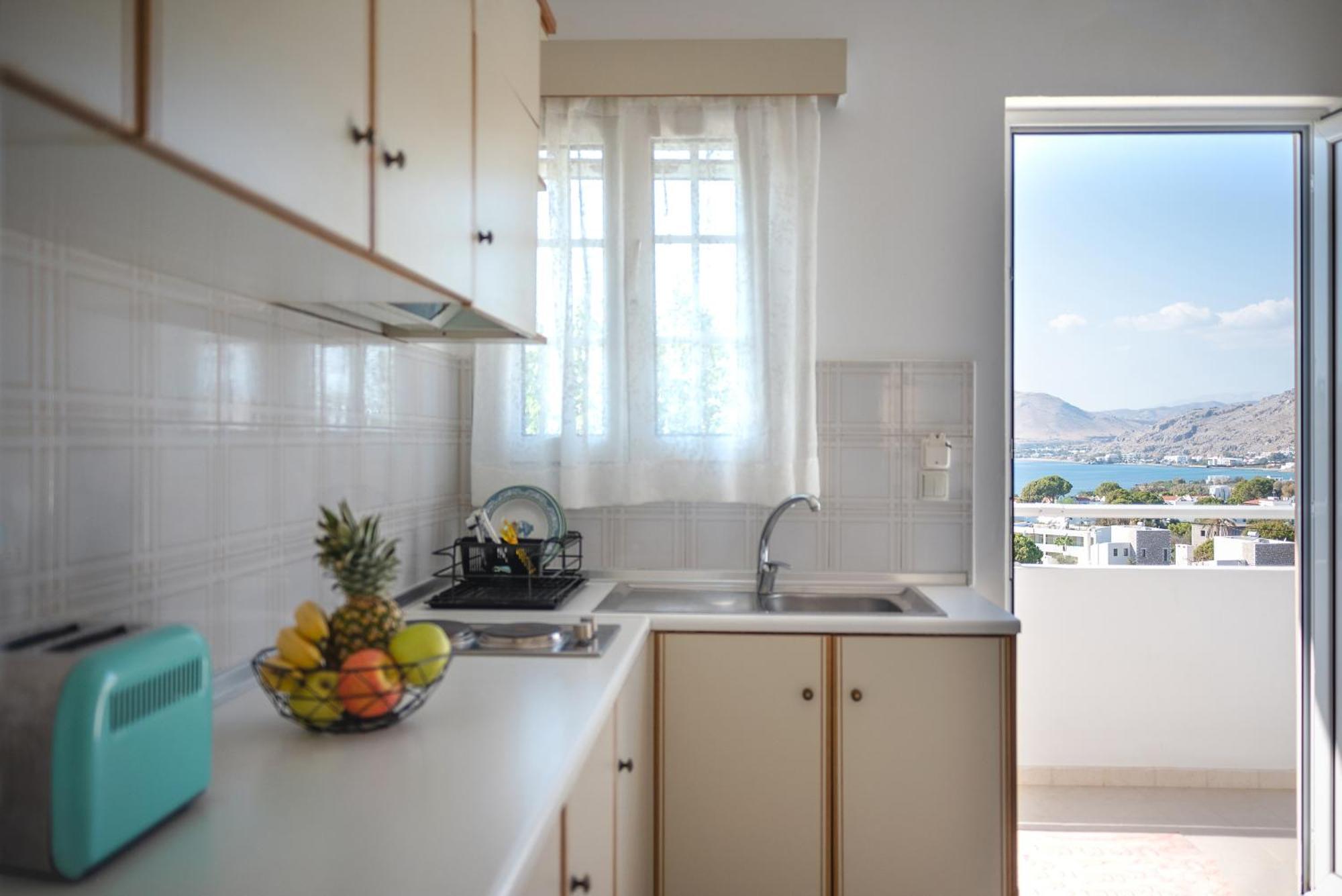 Nikolas Apartment *